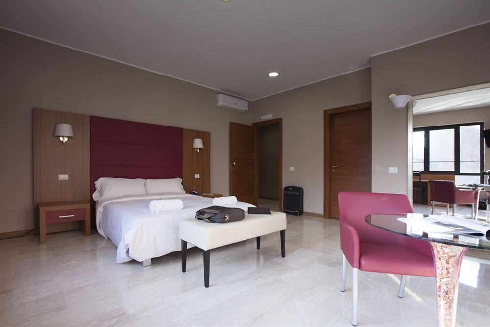 Oasi Village Hotel Milano Dış mekan fotoğraf